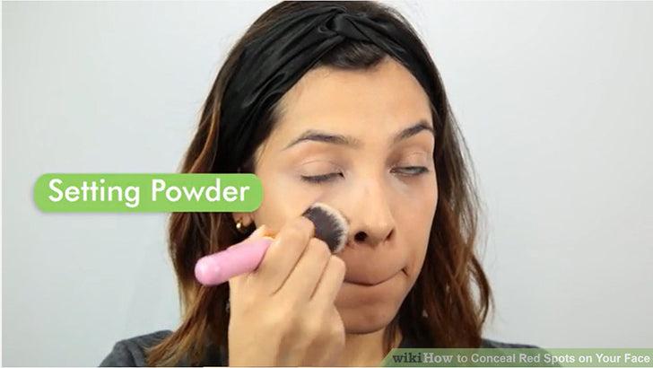 Bước 5: Dùng phấn phủ để định hình lớp makeup