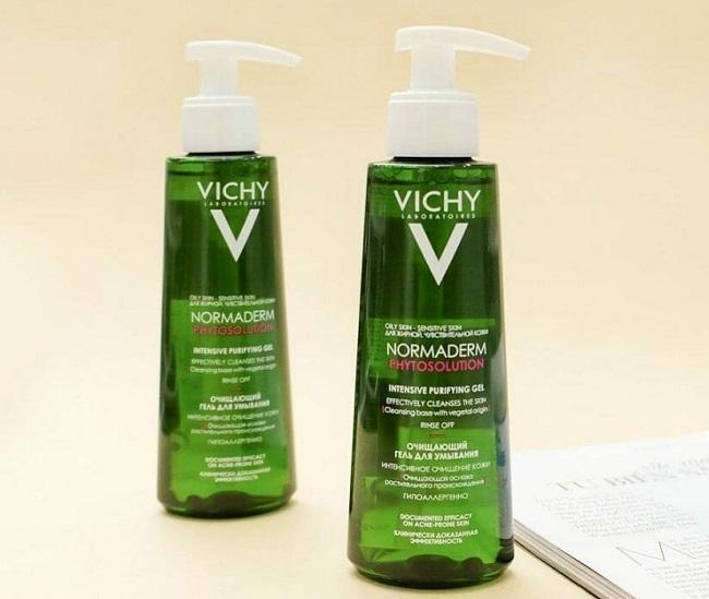 Review sữa rửa mặt Vichy cho da dầu mụn nhạy cảm từ người sử dụng