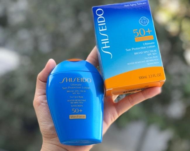 Kem chống nắng cho da khô treatment neutrogena age shield face lotion sunscreen